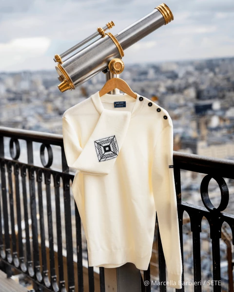 White Wool Men’s Sweater - Official Eiffel Tower Shop